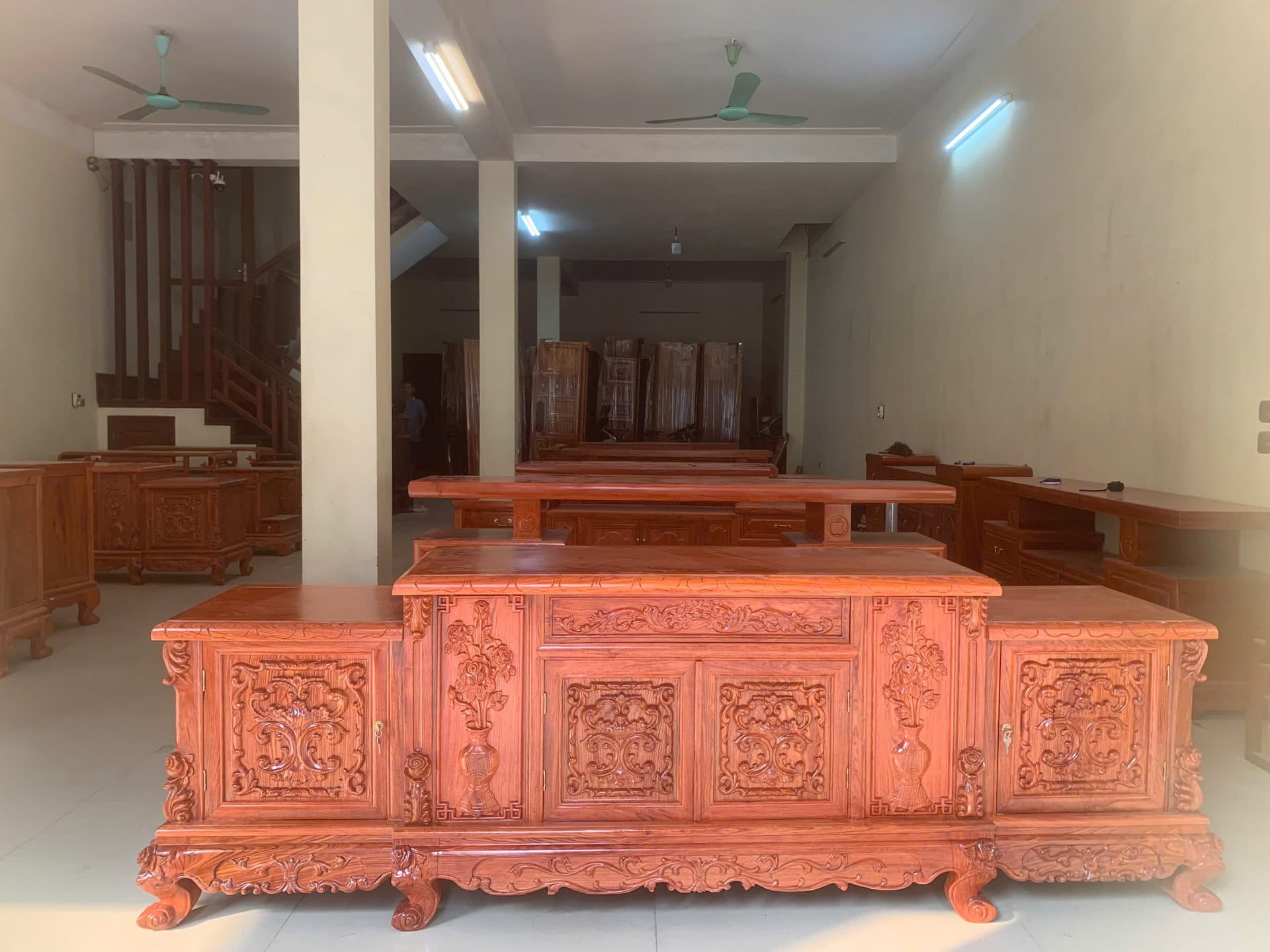 Vát Cạnh Tối Giản - Đơn giản nhưng tinh tế